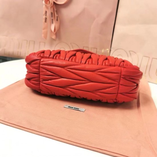 MiuMiu D886930 MiuMiu D886930