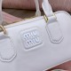 MiuMiu D886930 MiuMiu D886930