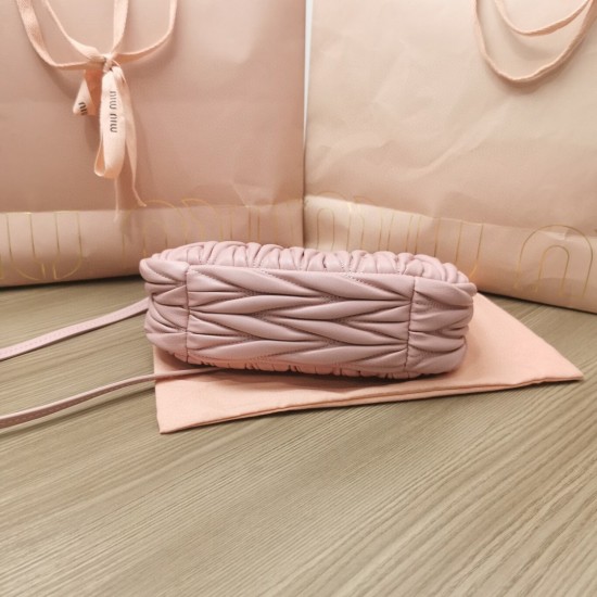 MiuMiu D886950 MiuMiu D886950