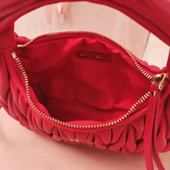 MiuMiu D886930 MiuMiu D886930