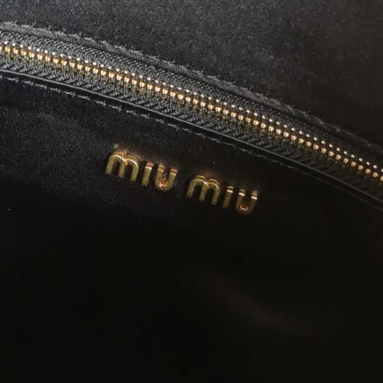 MiuMiu D886880 MiuMiu D886880