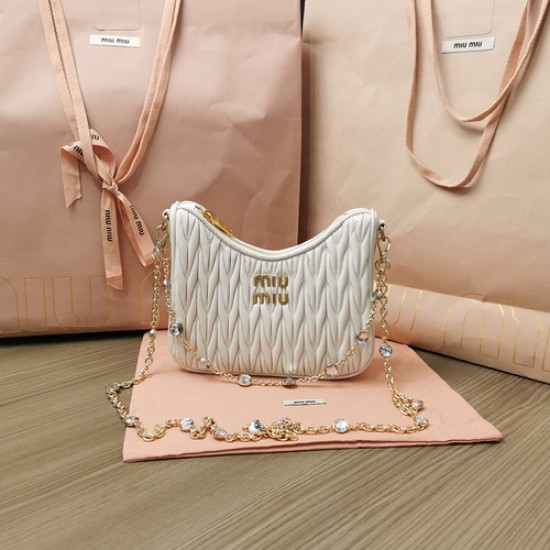 MiuMiu D886980 MiuMiu D886980