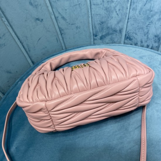 MiuMiu D886980 MiuMiu D886980