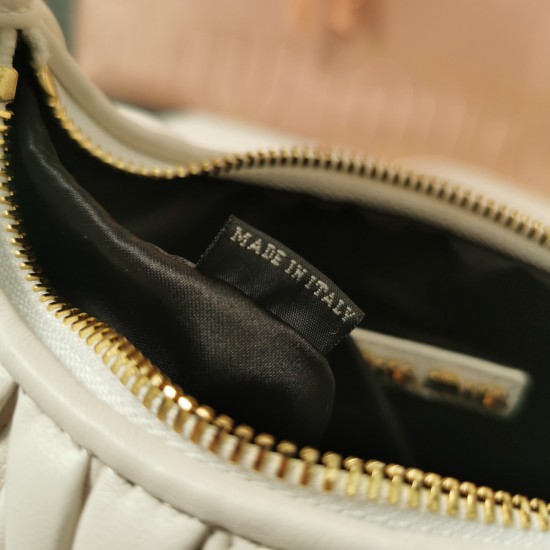 MiuMiu D886950 MiuMiu D886950