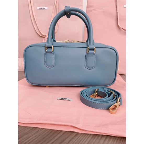 MiuMiu D886980 MiuMiu D886980