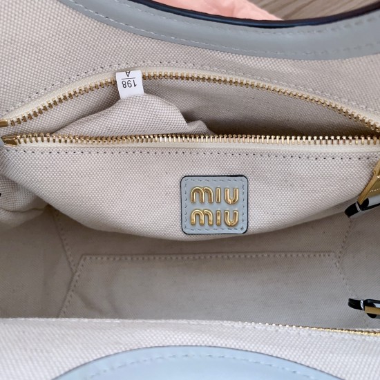 MiuMiu D886900 MiuMiu D886900