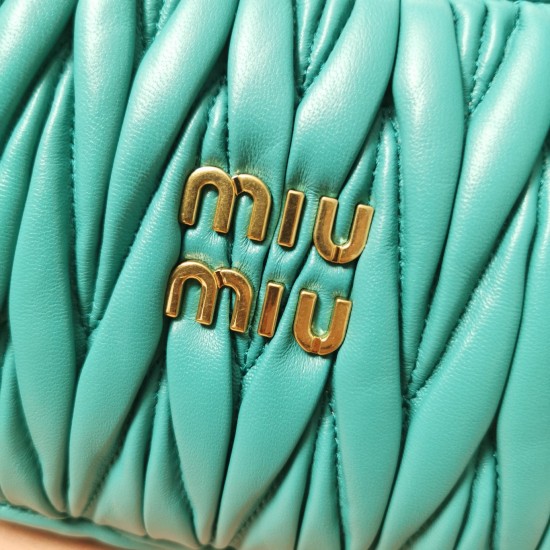 MiuMiu D886950 MiuMiu D886950