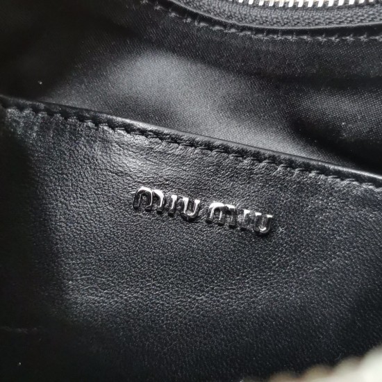 MiuMiu D886980 MiuMiu D886980