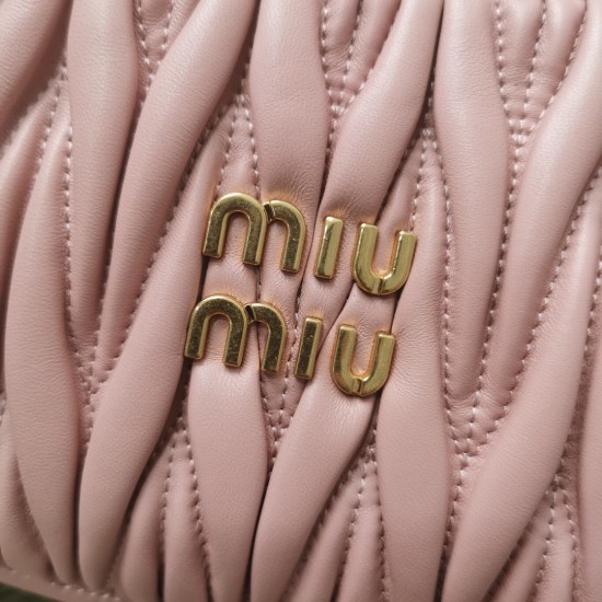 MiuMiu D886950 MiuMiu D886950