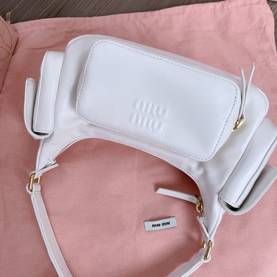 MiuMiu D886950 MiuMiu D886950