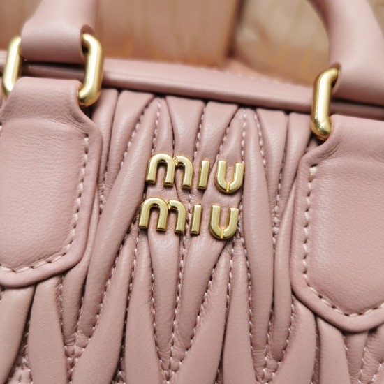 MiuMiu D886900 MiuMiu D886900