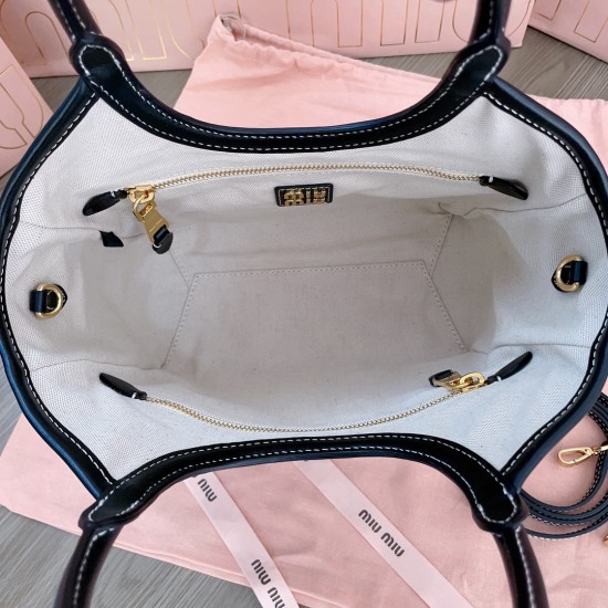 MiuMiu D886900 MiuMiu D886900