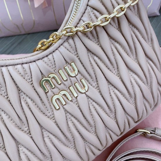 MiuMiu D886980 MiuMiu D886980