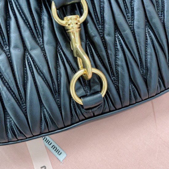 MiuMiu D886980 MiuMiu D886980