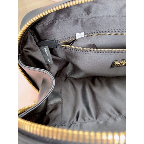 MiuMiu D886980 MiuMiu D886980