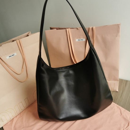 MiuMiu D886880 MiuMiu D886880