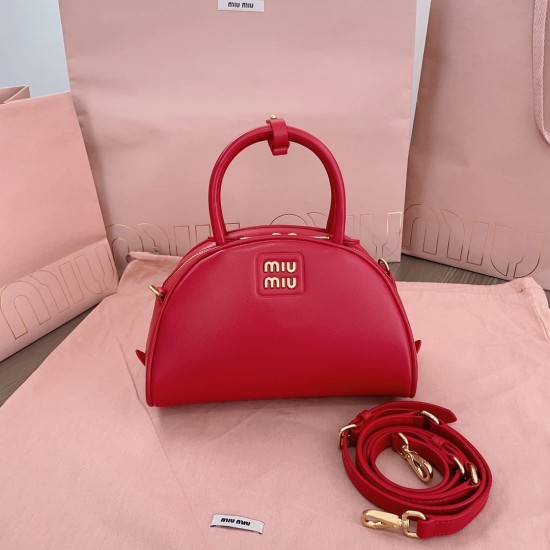 MiuMiu D886890 MiuMiu D886890