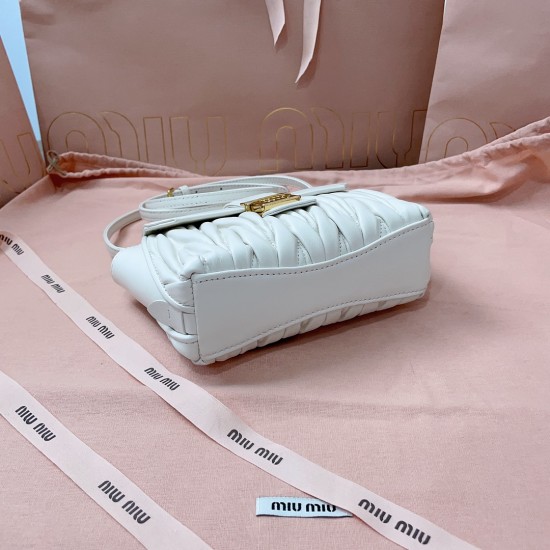 MiuMiu D886920 MiuMiu D886920