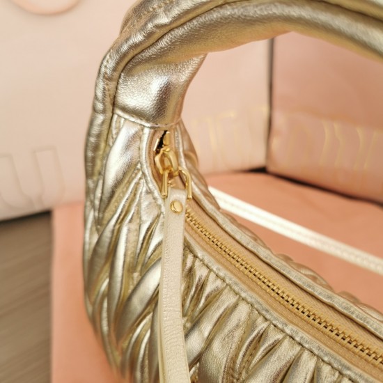 MiuMiu D886950 MiuMiu D886950