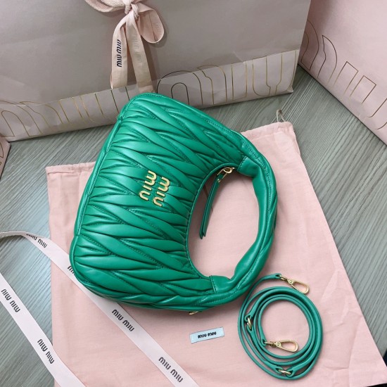 MiuMiu D886950 MiuMiu D886950