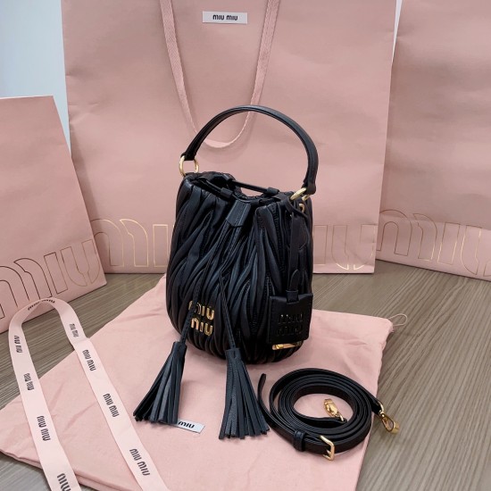MiuMiu D886850 MiuMiu D886850