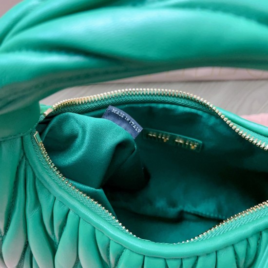 MiuMiu D886950 MiuMiu D886950