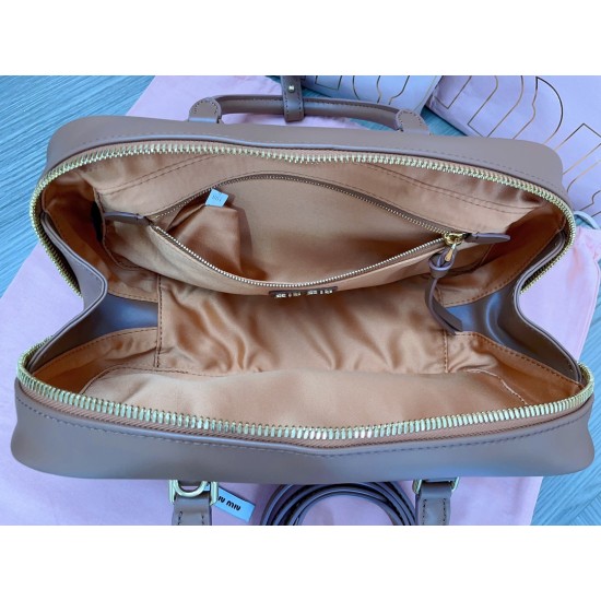 MiuMiu D886980 MiuMiu D886980