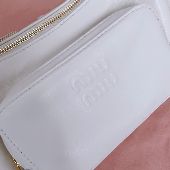 MiuMiu D886950 MiuMiu D886950
