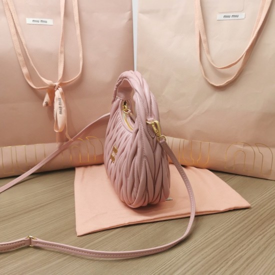 MiuMiu D886950 MiuMiu D886950