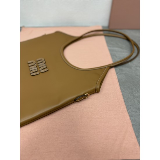 MiuMiu D886850 MiuMiu D886850