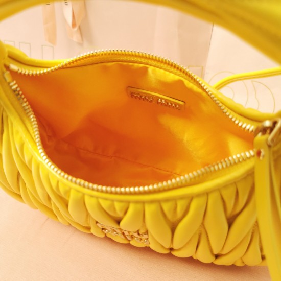 MiuMiu D886950 MiuMiu D886950