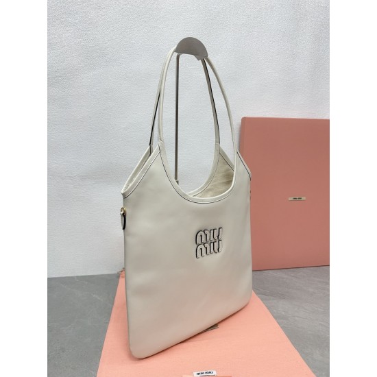 MiuMiu D886850 MiuMiu D886850