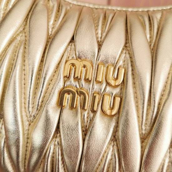 MiuMiu D886950 MiuMiu D886950