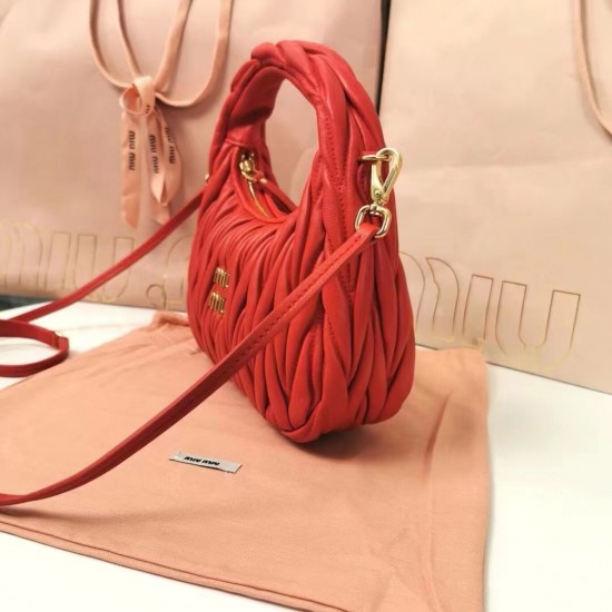 MiuMiu D886930 MiuMiu D886930