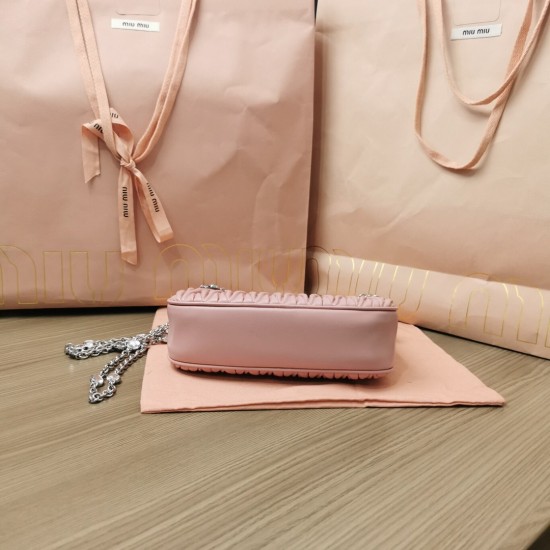 MiuMiu D886980 MiuMiu D886980