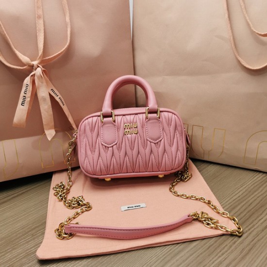 MiuMiu D886900 MiuMiu D886900