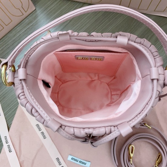 MiuMiu D886850 MiuMiu D886850