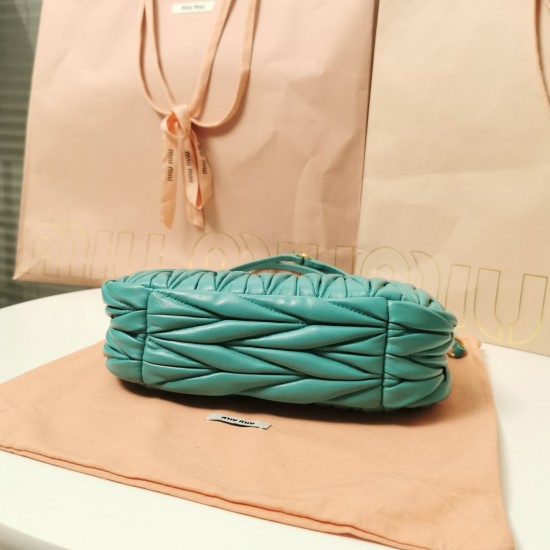 MiuMiu D886950 MiuMiu D886950