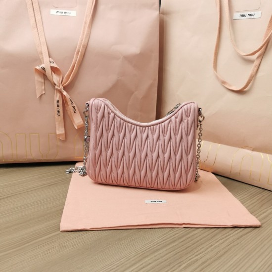 MiuMiu D886980 MiuMiu D886980