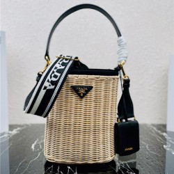 P*RD Bucket Bag Top Version