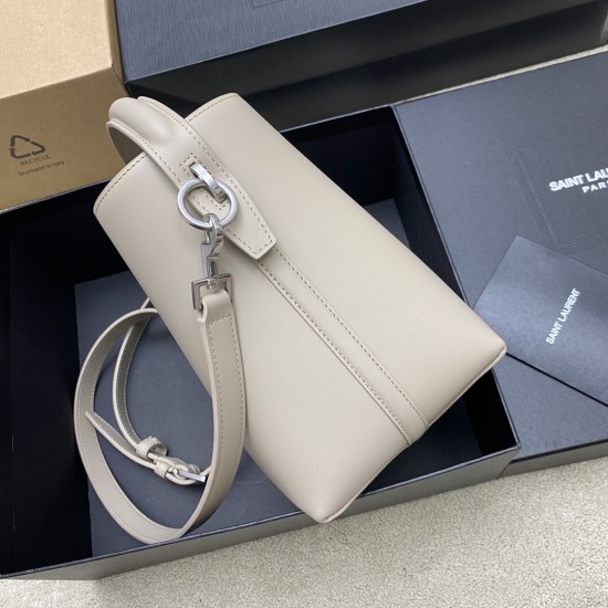 Yves Saint Laurent D886730 Yves Saint Laurent D886730
