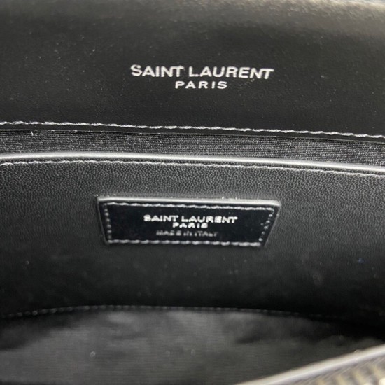 Yves Saint Laurent D886630 Yves Saint Laurent D886630