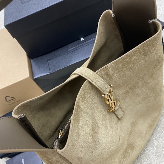 Yves Saint Laurent Bag D886720 Yves Saint Laurent Bag D886720