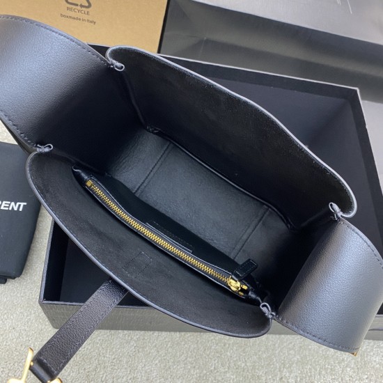 Yves Saint Laurent Bag D886650 Yves Saint Laurent Bag D886650