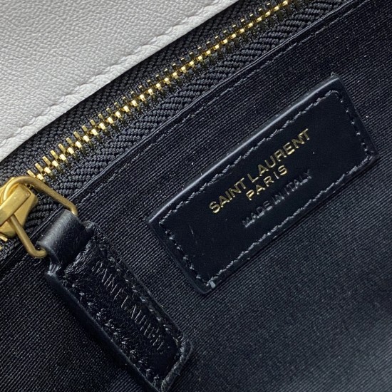Yves Saint Laurent Bag D886700 Yves Saint Laurent Bag D886700