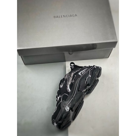 BALENCIAGA Triple S BALENCIAGA Triple S