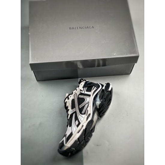 BALENCIAGA RUNNER 7.5 BALENCIAGA RUNNER 7.5