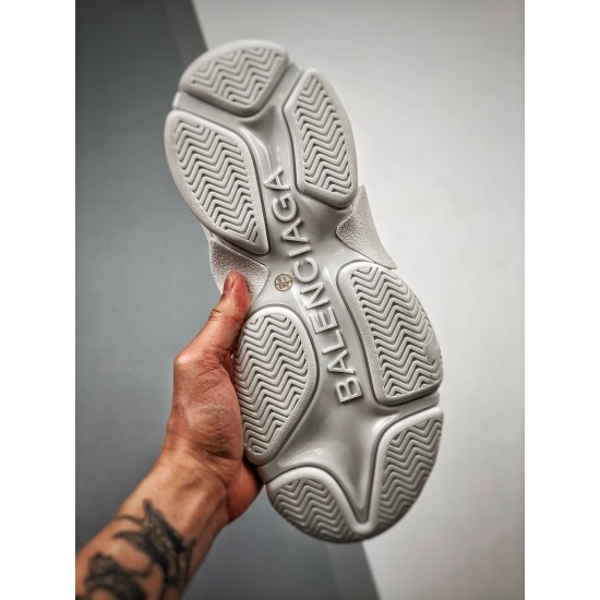 BALENCIAGA Triple S BALENCIAGA Triple S