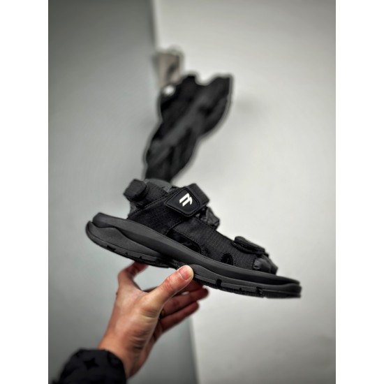 BALENCIAGA TOURIST BALENCIAGA TOURIST