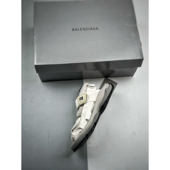 BALENCIAGA TOURIST BALENCIAGA TOURIST
